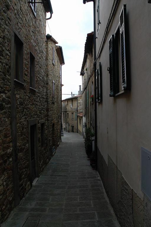 Casa Vacanze In Borgo Monteverdi Marittimo Bagian luar foto